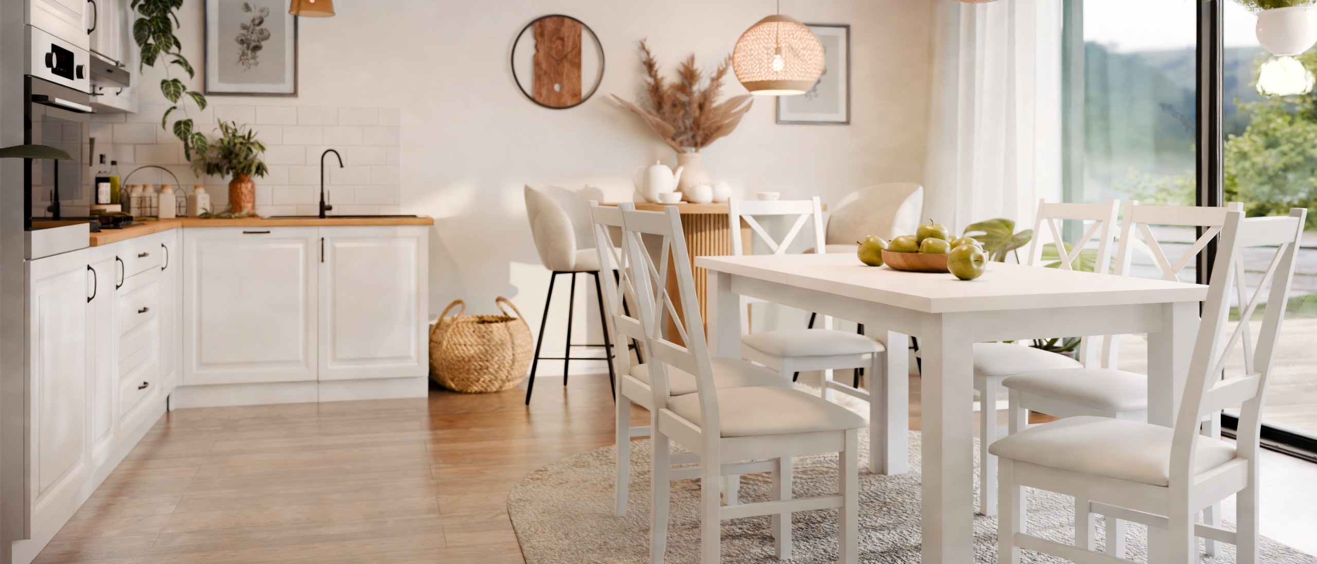 Geräumige Küche mit Esszimmer in hellen Farben